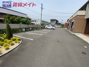 サンシャインヒルズⅡ・Ｂの物件外観写真